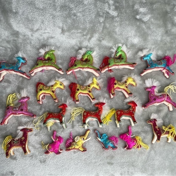 Vintage Hand Embroidered Stuffed Elephant & Horse Holiday Ornaments Lot of 19 - Picture 2 of 12